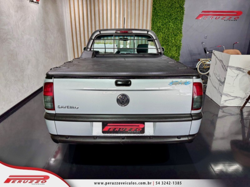 SAVEIRO 1.6 MI SUPER SURF CS 8V FLEX 2P MANUAL G.III - 2004 - NOVA PRATA