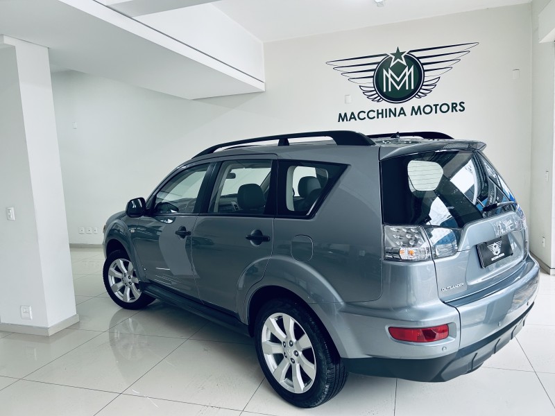 OUTLANDER 2.0 16V GASOLINA 4P AUTOMÁTICO - 2013 - CAXIAS DO SUL