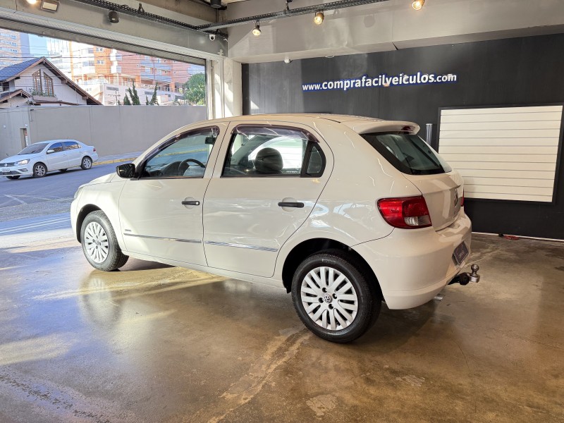 GOL 1.0 MI 8V FLEX 4P MANUAL G.V - 2011 - BENTO GONçALVES