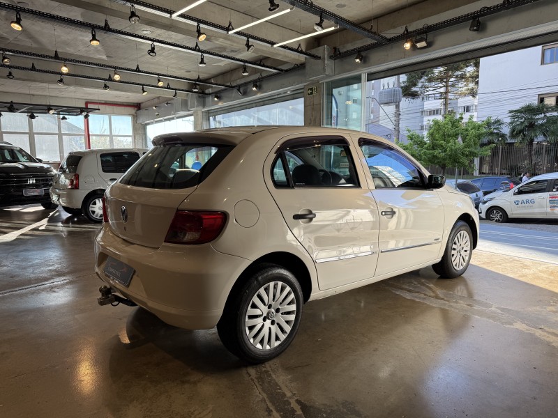 GOL 1.0 MI 8V FLEX 4P MANUAL G.V - 2011 - BENTO GONçALVES