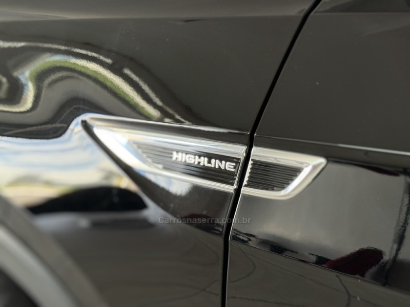 T-CROSS 1.4 HIGHLINE TSI 16V FLEX 4P AUTOMÁTICO - 2022 - GUAPORé