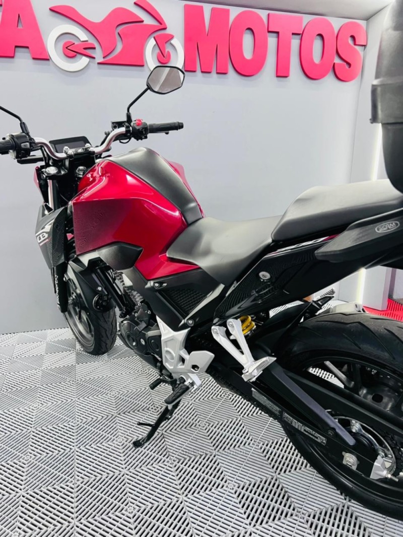 CB 300F TWISTER  - 2025 - CAMPO BOM