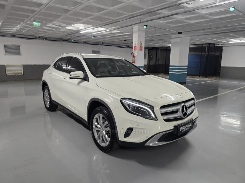 GLA 200 1.6 CGI STYLE 16V TURBO FLEX 4P AUTOMÁTICO - 2016 - PORTO ALEGRE