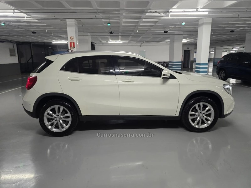GLA 200 1.6 CGI STYLE 16V TURBO FLEX 4P AUTOMÁTICO - 2016 - PORTO ALEGRE