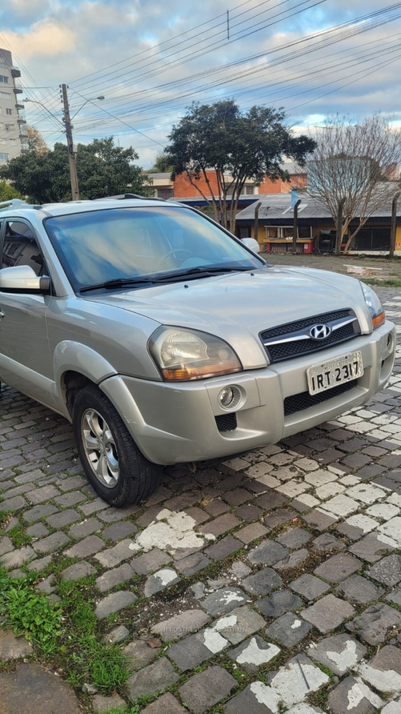 TUCSON 2.0 MPFI GL 16V 142CV 2WD GASOLINA 4P MANUAL