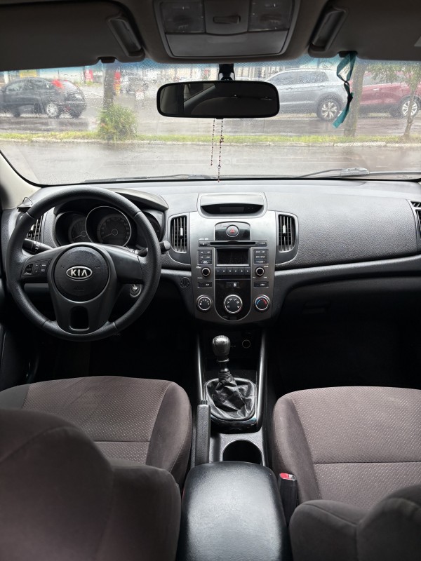 CERATO 1.6 SX3 16V GASOLINA 4P MANUAL - 2011 - FARROUPILHA