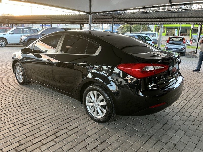CERATO 1.6 SX3 16V FLEX 4P AUTOMÁTICO - 2016 - CAXIAS DO SUL