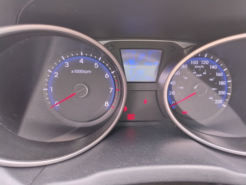 IX35 2.0 16V FLEX 4P AUTOMÁTICO - 2011 - VACARIA