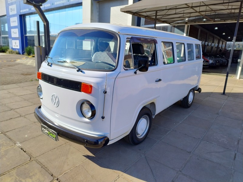 KOMBI 1.6 STD 8V GASOLINA 3P MANUAL
