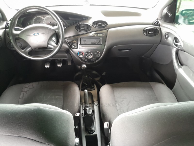 FOCUS 1.6 8V FLEX 4P MANUAL - 2009 - VERANóPOLIS