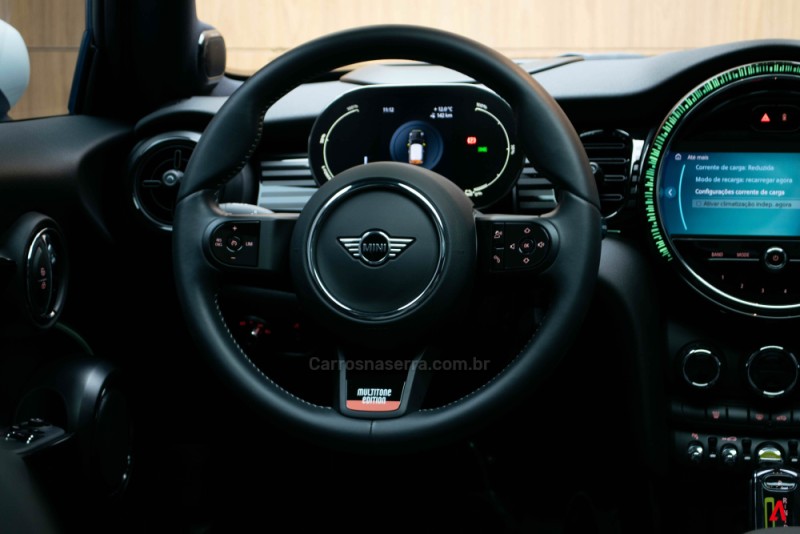 COOPER S E MULTITONE EDITION 184CV ELÉTRICO 2P AUTOMÁTICO - 2023 - GARIBALDI
