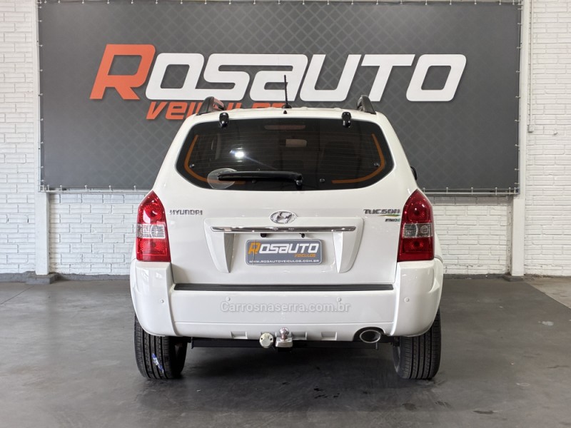 TUCSON 2.0 MPFI GLS 16V 143CV 2WD FLEX 4P AUTOMÁTICO - 2016 - VENâNCIO AIRES