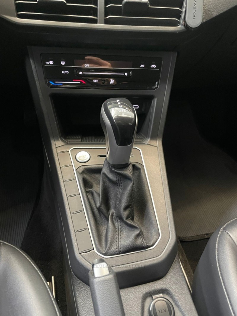 POLO 1.0	200 TSI HIGHLINE AUTOMÁTICO  - 2024 - NOVO HAMBURGO