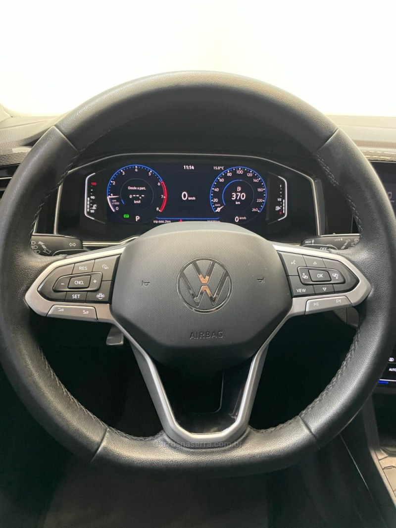 POLO 1.0	200 TSI HIGHLINE AUTOMÁTICO  - 2024 - NOVO HAMBURGO