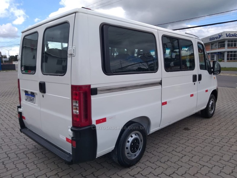 JUMPER 2.8 MINIBUS 8V TURBO DIESEL 4P MANUAL - 2009 - CAXIAS DO SUL
