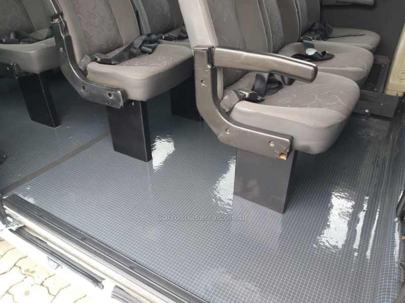 JUMPER 2.8 MINIBUS 8V TURBO DIESEL 4P MANUAL - 2009 - CAXIAS DO SUL