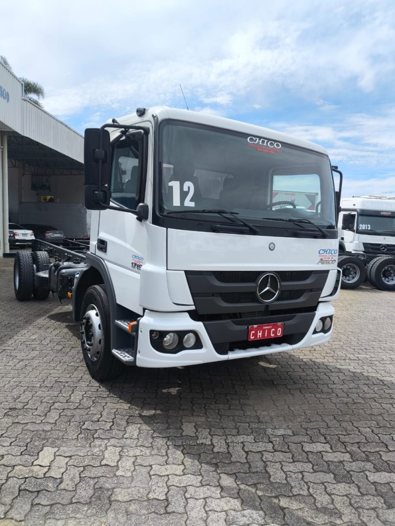 ATEGO 1719  - 2012 - GARIBALDI