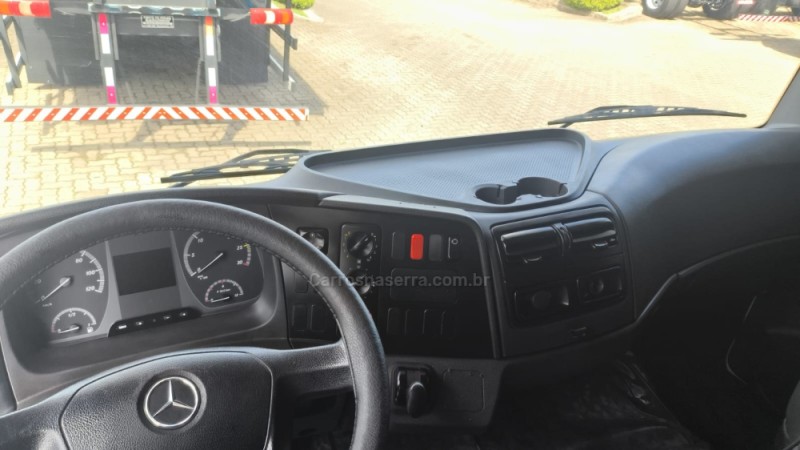 ATEGO 1726  - 2017 - GARIBALDI