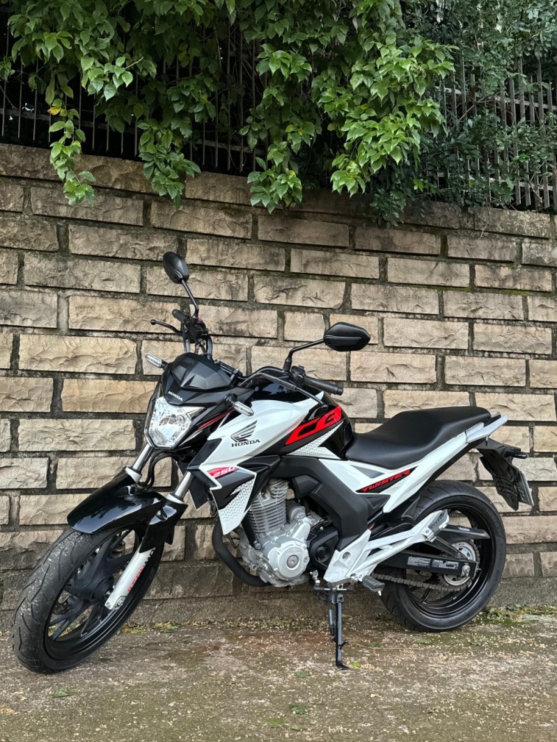 CB 250F TWISTER  - 2019 - LAJEADO