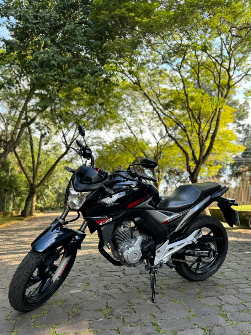 CB 250F TWISTER  - 2018 - LAJEADO