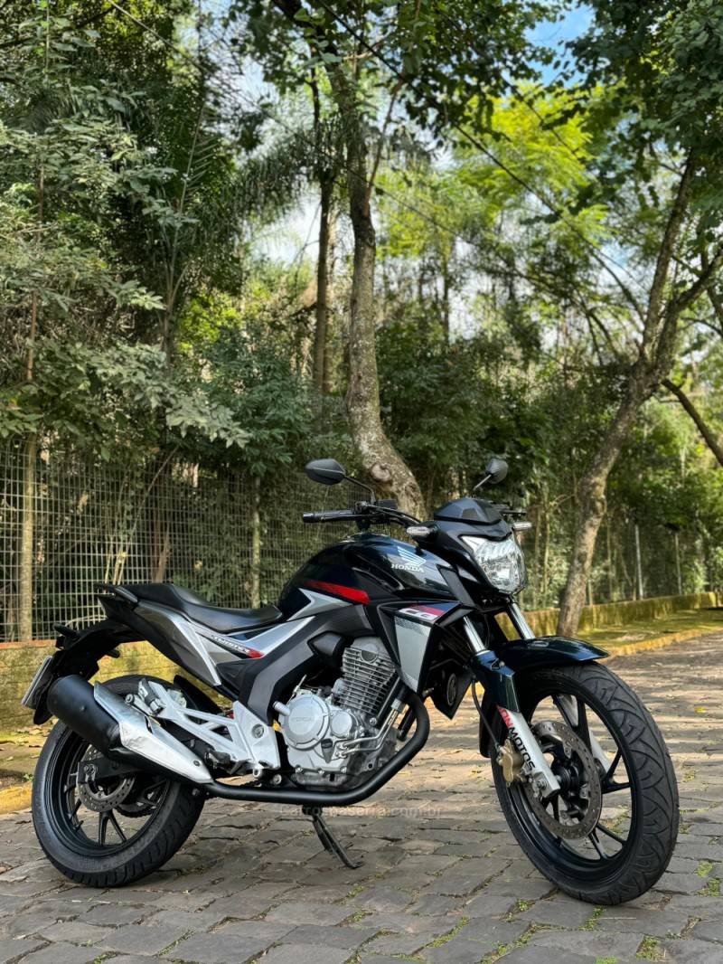 CB 250F TWISTER  - 2018 - LAJEADO