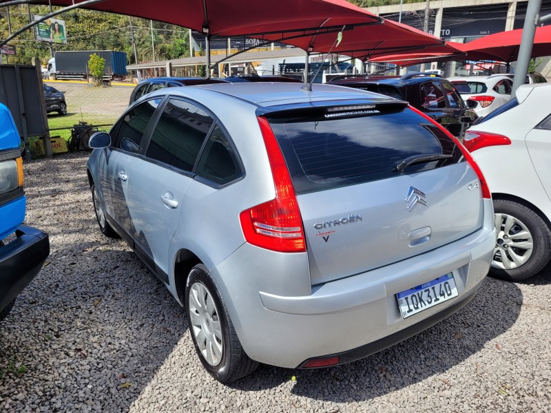 C4 1.6 GLX 16V FLEX 4P MANUAL - 2010 - CARLOS BARBOSA