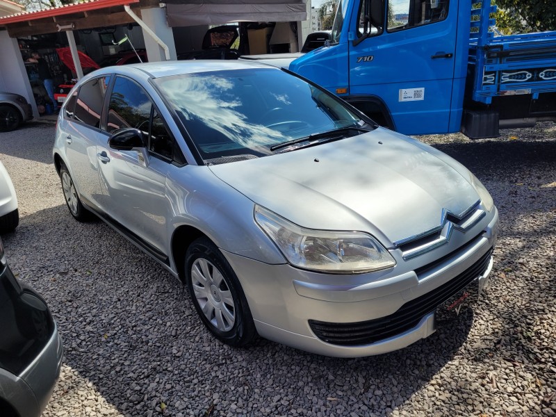 C4 1.6 GLX 16V FLEX 4P MANUAL - 2010 - CARLOS BARBOSA