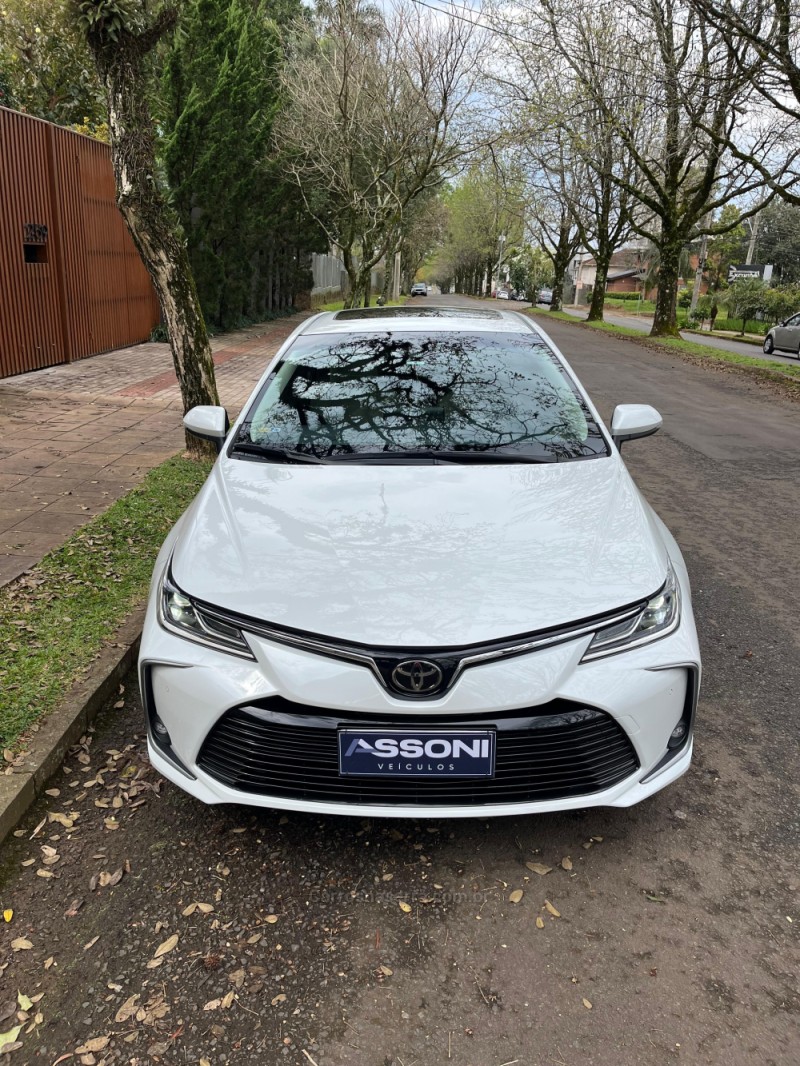 COROLLA 2.0 ALTIS PREMIUM 16V FLEX 4P AUTOMÁTICO - 2022 - ERECHIM