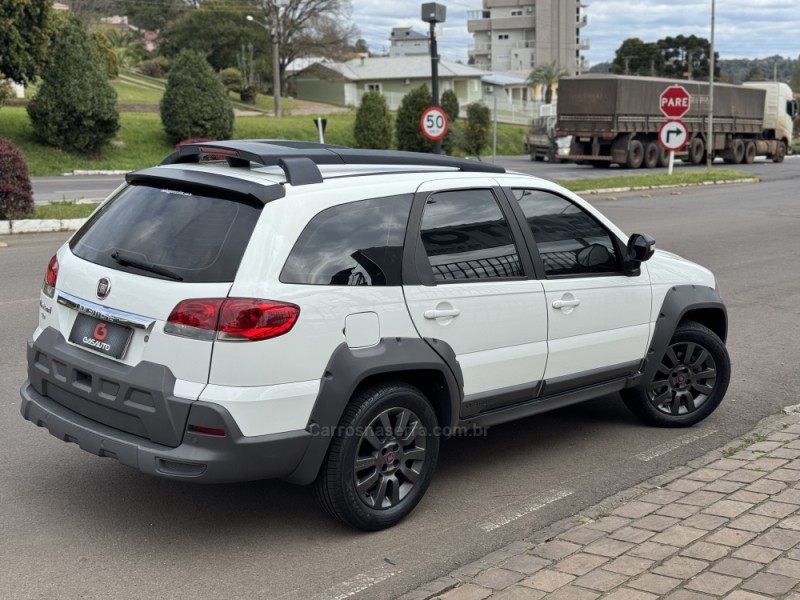 PALIO 1.8 MPI ADVENTURE LOCKER WEEKEND 16V FLEX 4P MANUAL - 2019 - NOVA PRATA