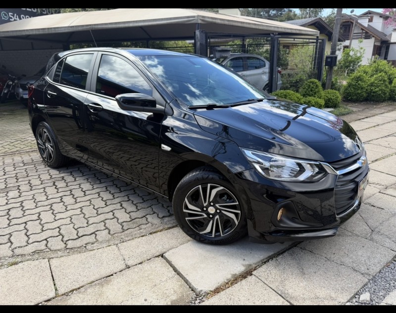 ONIX 1.0 LT 12V FLEX 4P MANUAL - 2025 - NOVA PETRóPOLIS