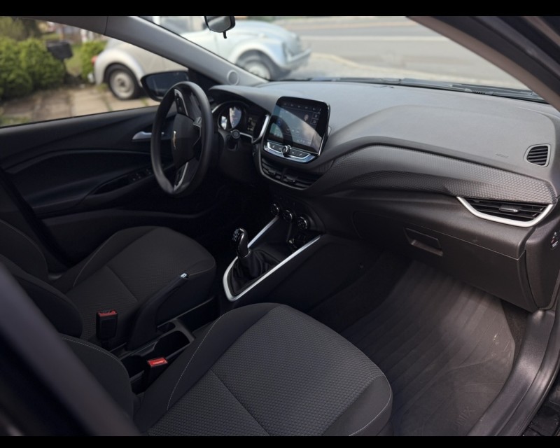 ONIX 1.0 LT 12V FLEX 4P MANUAL - 2025 - NOVA PETRóPOLIS