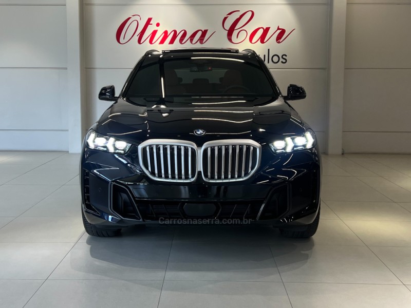 X5 3.0 XDRIVE50E TURBO M SPORT HÍBRIDO 4P AUTOMÁTICO - 2025 - FLORES DA CUNHA