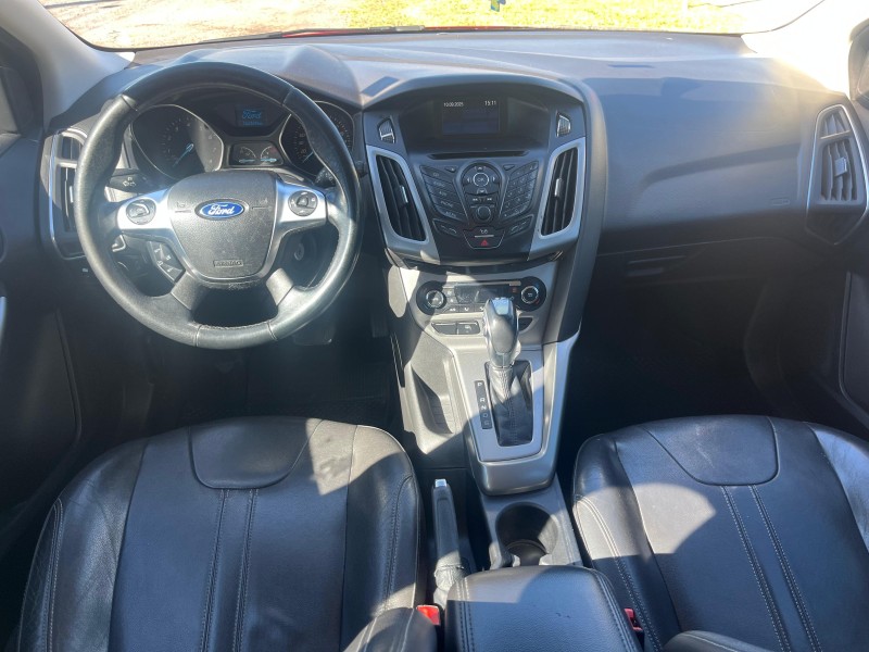 FOCUS 2.0 SE HATCH 16V FLEX 4P AUTO - 2015 - FARROUPILHA