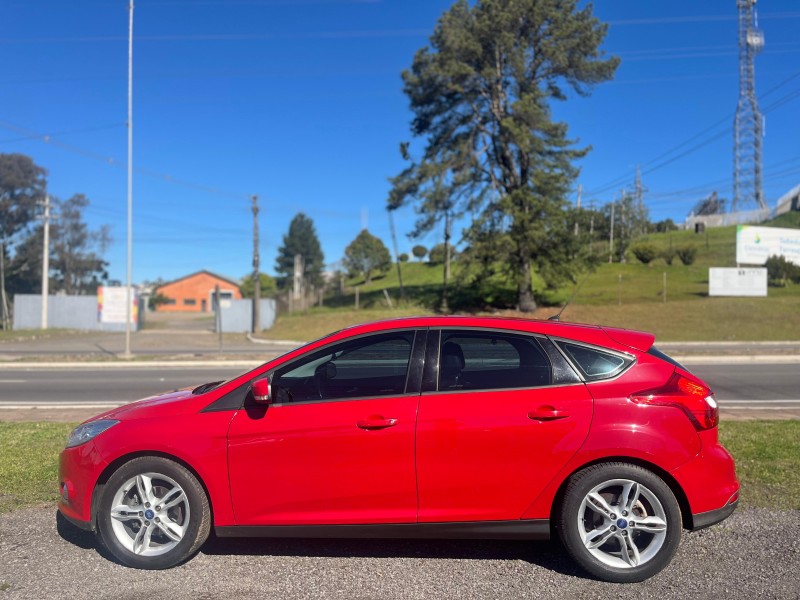 FOCUS 2.0 SE HATCH 16V FLEX 4P AUTO - 2015 - FARROUPILHA