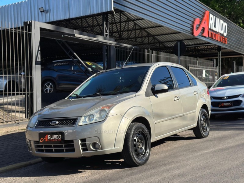 FIESTA 1.0 MPI SEDAN 8V FLEX 4P MANUAL - 2008 - PAROBé