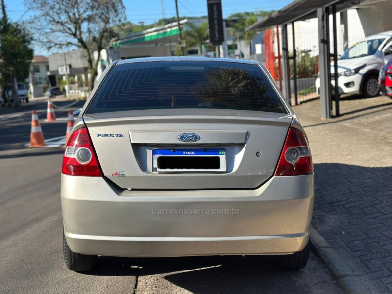 FIESTA 1.0 MPI SEDAN 8V FLEX 4P MANUAL - 2008 - PAROBé