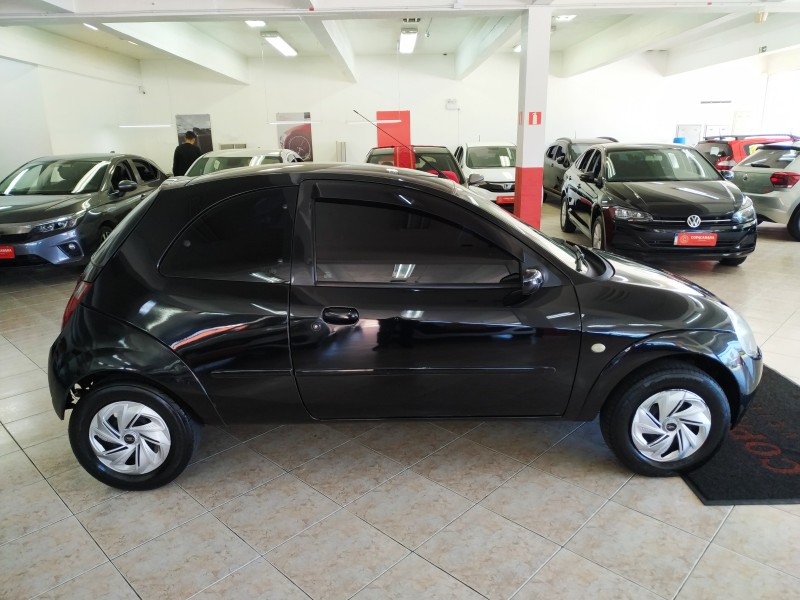 KA 1.0 MPI GL 8V GASOLINA 2P MANUAL - 2004 - CAXIAS DO SUL