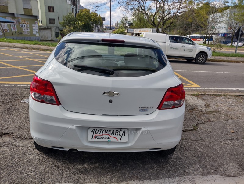 ONIX 1.0 MPFI LT 8V FLEX 4P MANUAL - 2015 - CAXIAS DO SUL