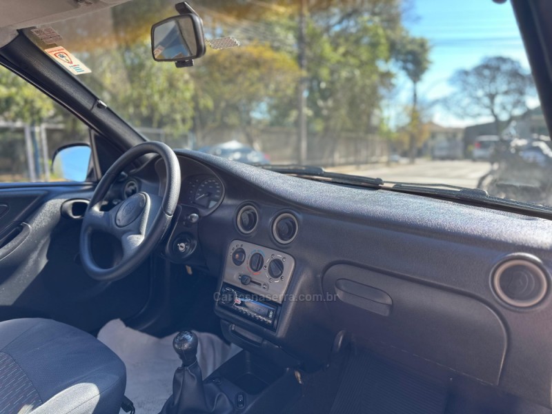 CELTA 1.0 MPFI 8V GASOLINA 2P MANUAL - 2003 - PAROBé