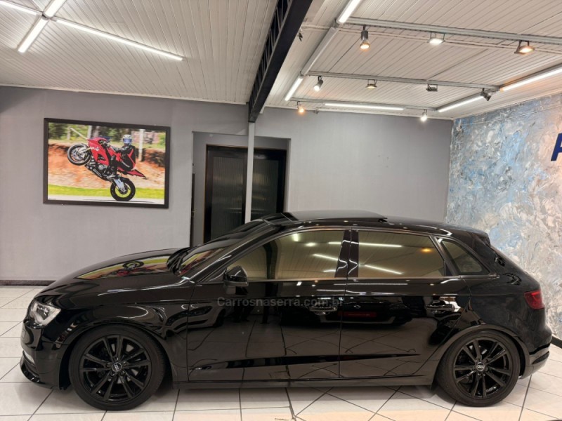 A3 1.4 TFSI SPORTBACK 16V GASOLINA 4P S-TRONIC - 2027 - CAXIAS DO SUL