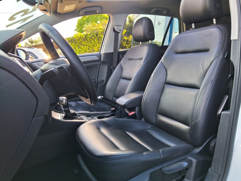 GOLF 1.4 TSI COMFORTLINE 16V GASOLINA 4P AUTOMÁTICO - 2015 - SãO SEBASTIãO DO CAí