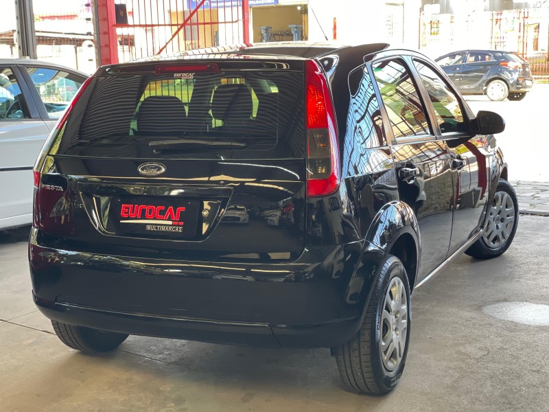 FIESTA 1.0 SE 8V FLEX 4P MANUAL - 2014 - CAXIAS DO SUL