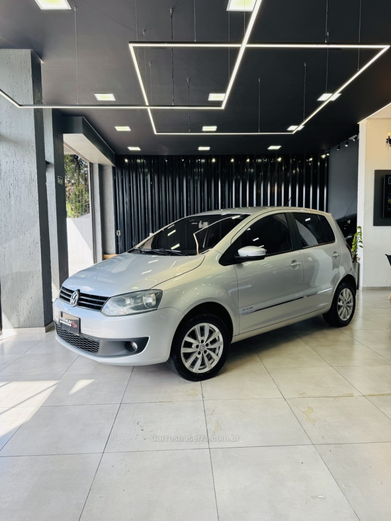 FOX 1.6 MI HIGHLINE 8V FLEX 4P MANUAL - 2014 - DOIS IRMãOS