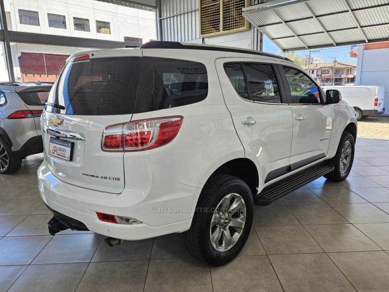 TRAILBLAZER 2.8 PREMIER 16V TURBO DIESEL 4P AUTOMÁTICO - 2023 - TAPEJARA