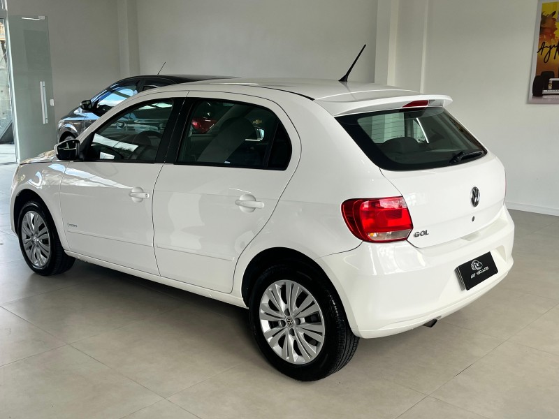 GOL 1.0 MI TREND 8V FLEX 4P MANUAL - 2013 - BENTO GONçALVES
