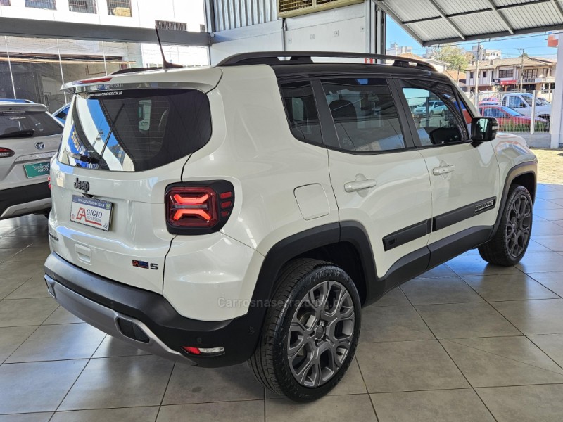 RENEGADE 1.3 S T270 16V TURBO FLEX 4X4 4P AUTOMÁTICO - 2022 - TAPEJARA