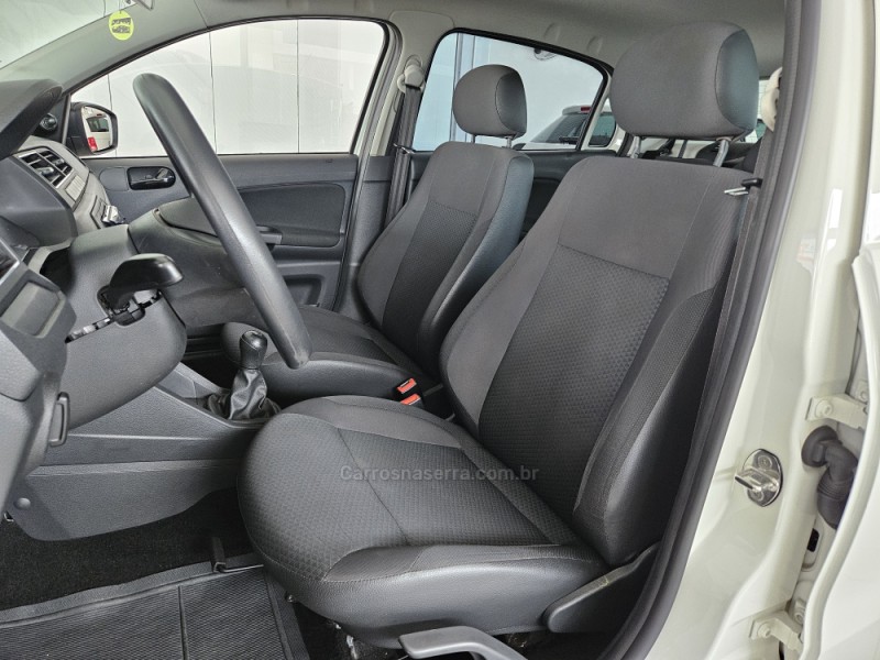 GOL 1.0 12V MPI TOTALFLEX 4P MANUAL - 2023 - TAPEJARA