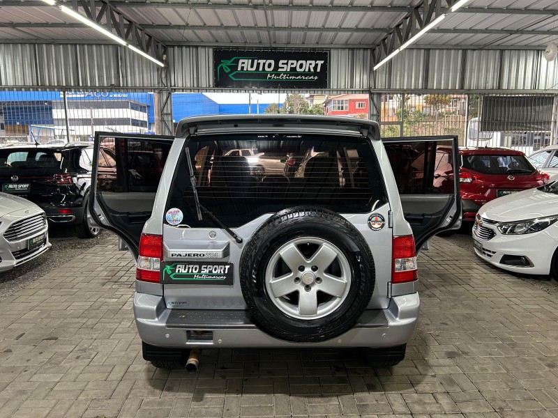 PAJERO TR4 2.0 LONG RANGE 16V 4X4 GASOLINA 4P AUTOMÁTICO - 2006 - CAXIAS DO SUL