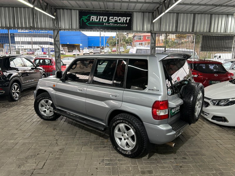 PAJERO TR4 2.0 LONG RANGE 16V 4X4 GASOLINA 4P AUTOMÁTICO - 2006 - CAXIAS DO SUL