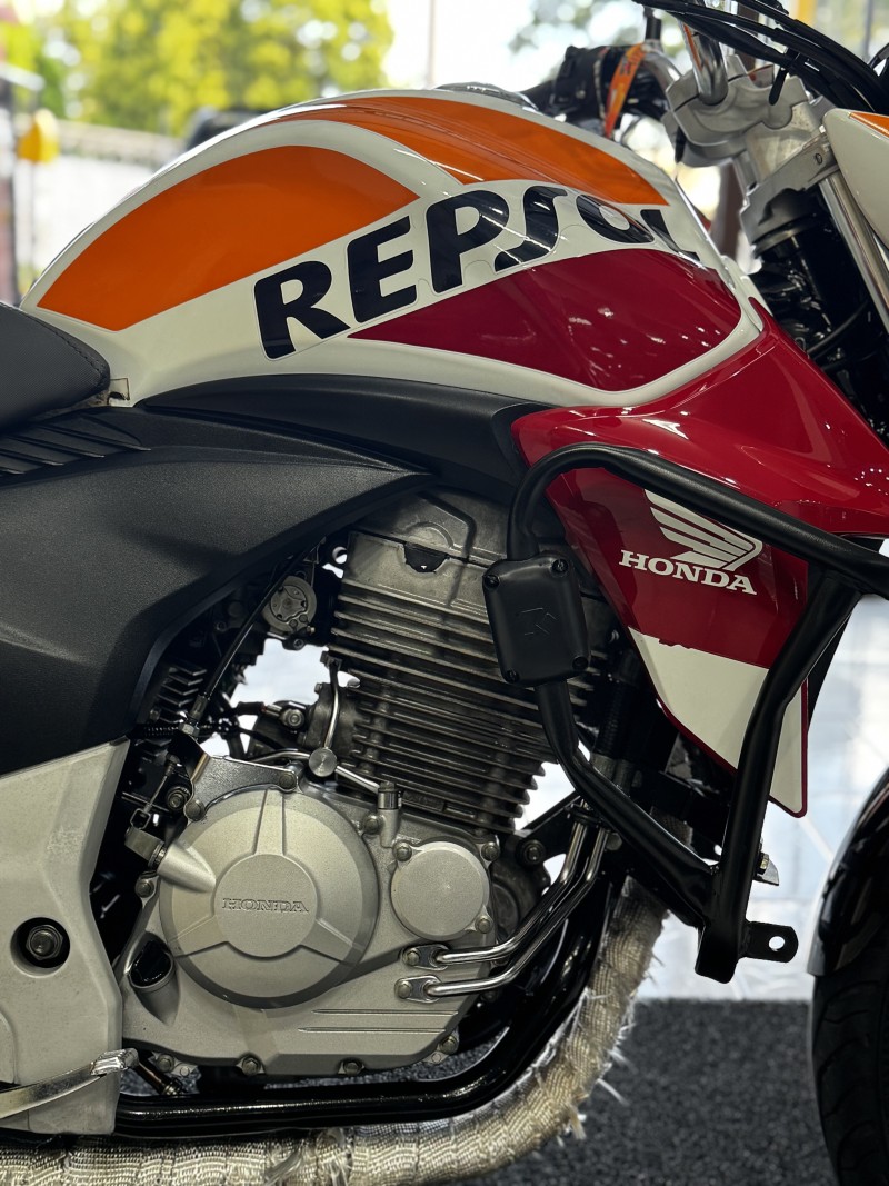 CB 300R ABS - 2014 - CAXIAS DO SUL